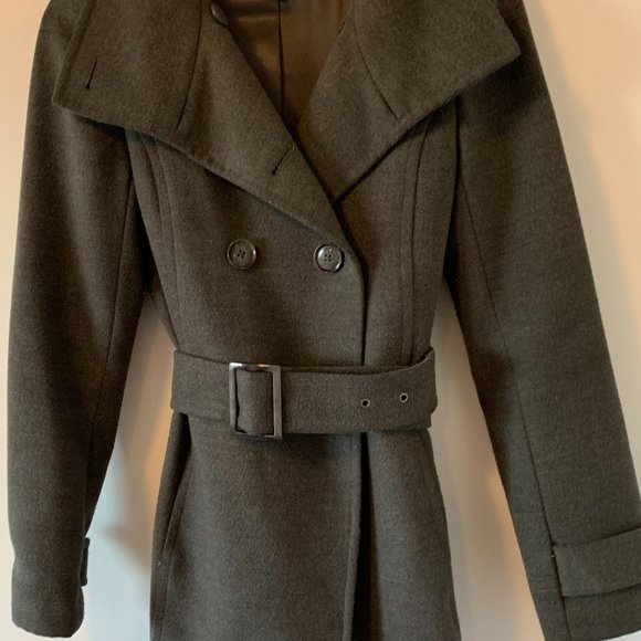 Le Chateau Women's Winter Coat - Picture 5 of 17